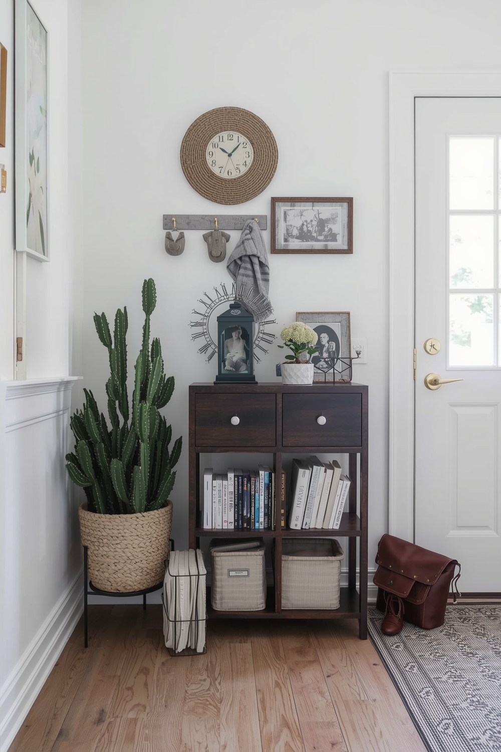 Compact and Organized Entryway Examples